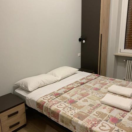 Gramsci 2 Rooms Bolonha Exterior foto